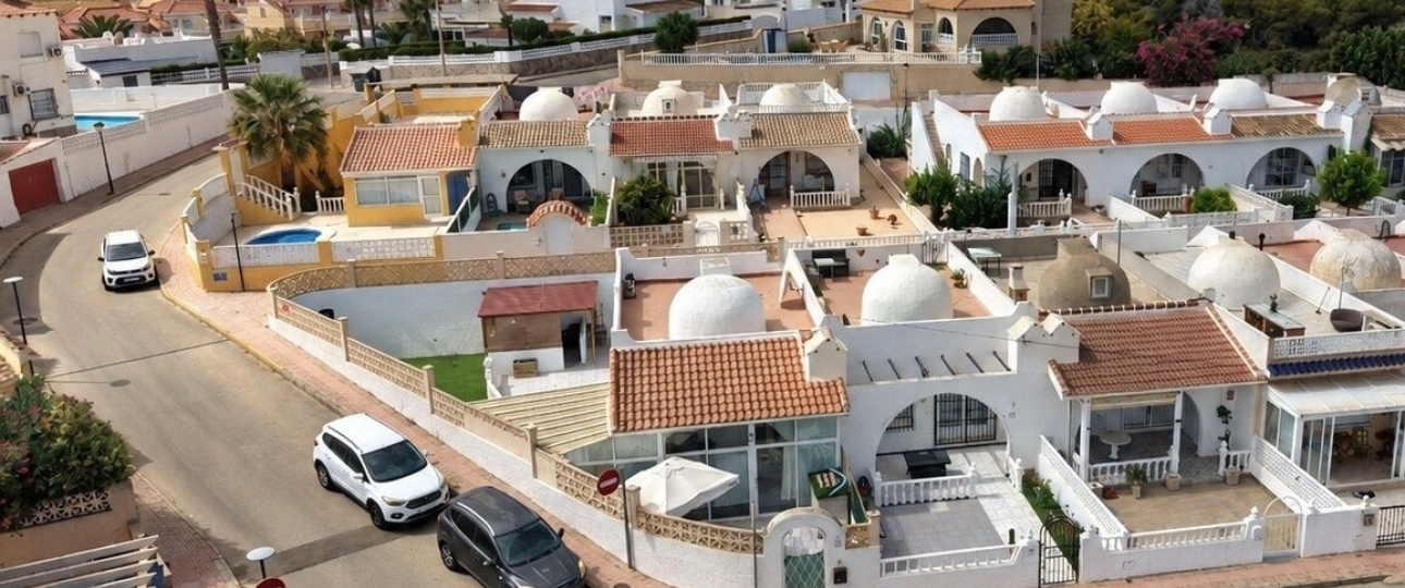 Wiederverkauf - Villa - Orihuela - Villamartin