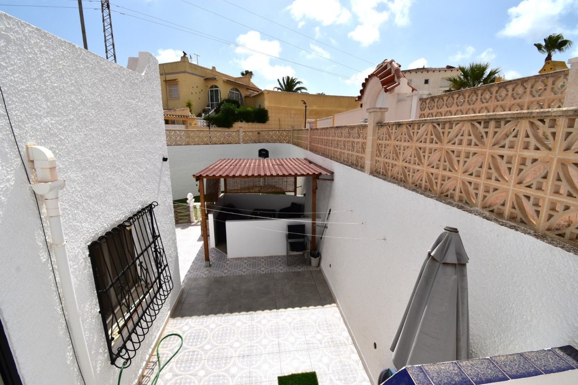 Wiederverkauf - Villa - Orihuela - Villamartin