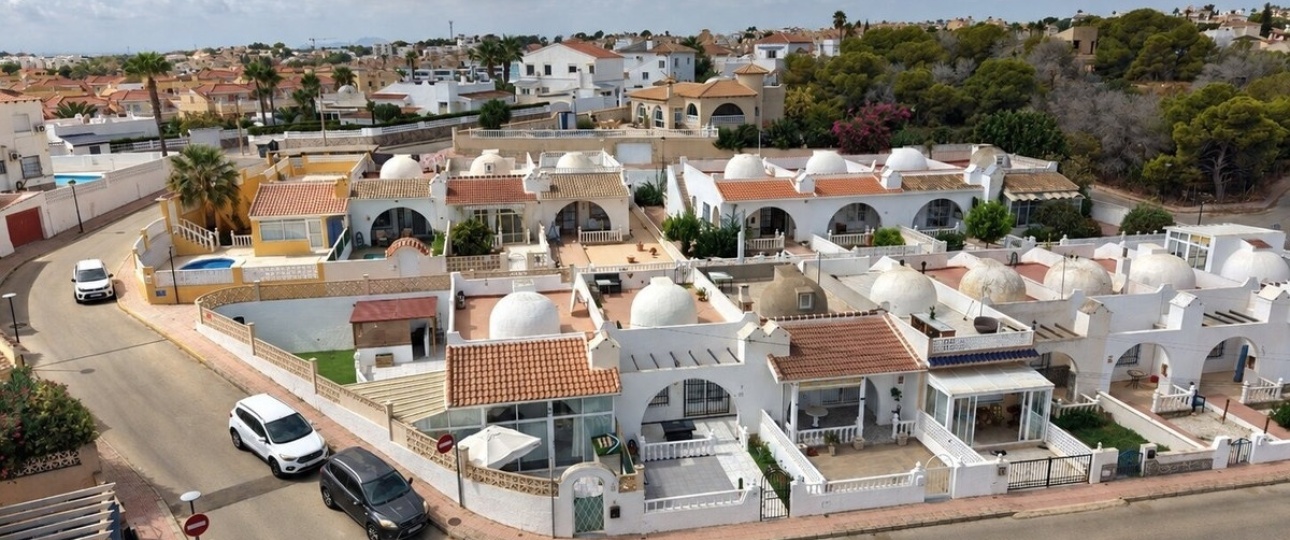 Wiederverkauf - Villa - Orihuela - Villamartin