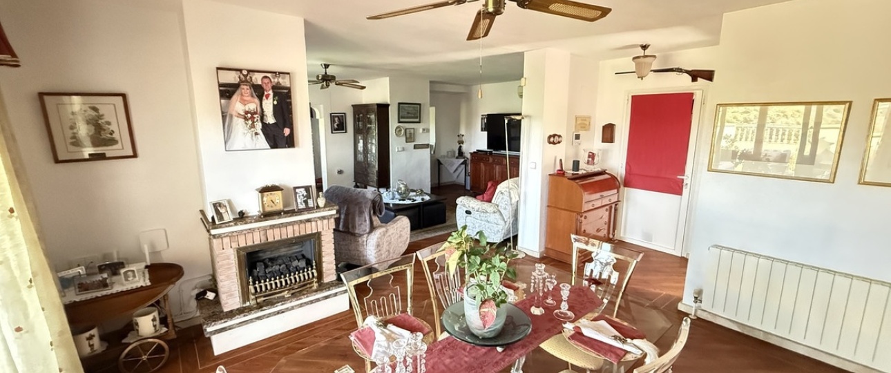 Wiederverkauf - Villa - Orihuela - Villamartin