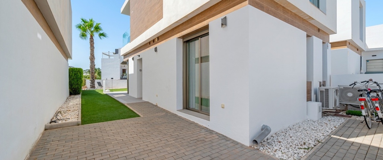 Wiederverkauf - Villa - Orihuela - Villamartin