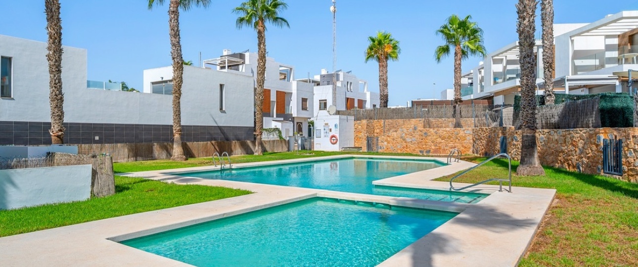 Wiederverkauf - Villa - Orihuela - Villamartin