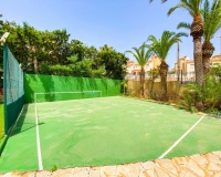 Wiederverkauf - Villa - Orihuela - Villamartin
