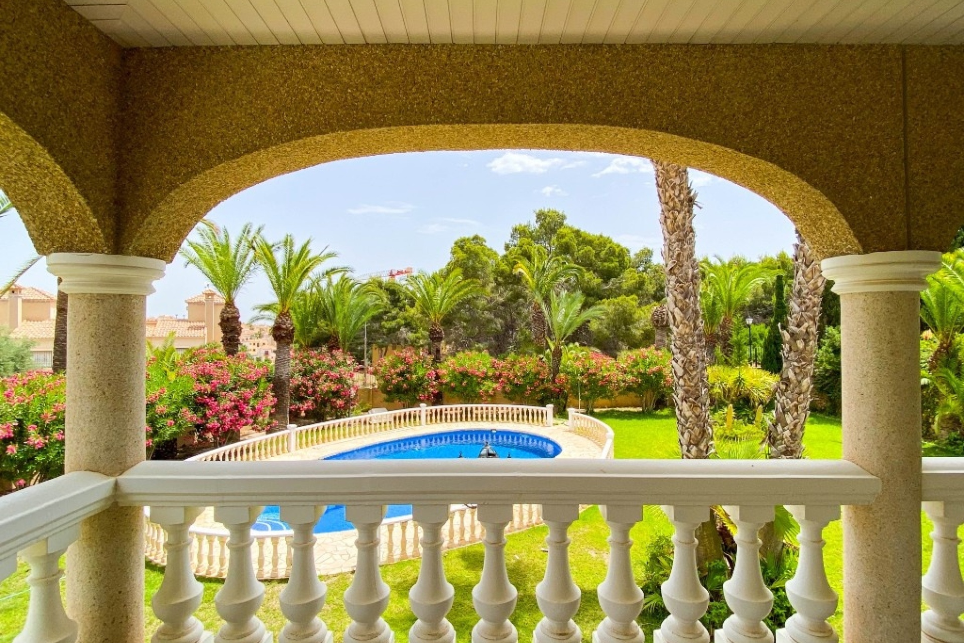Wiederverkauf - Villa - Orihuela - Villamartin
