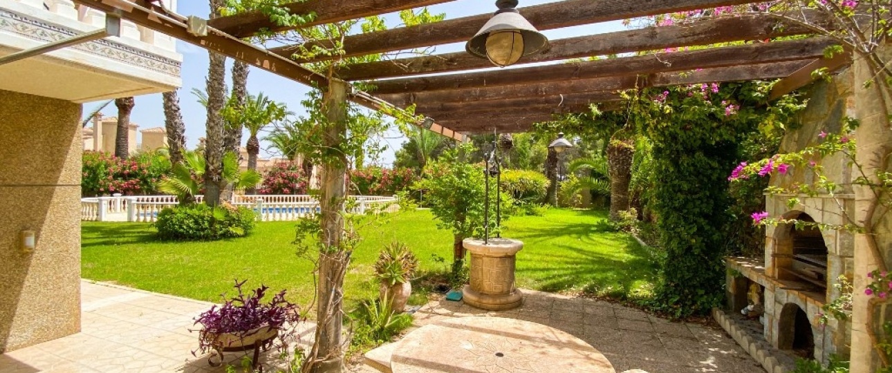 Wiederverkauf - Villa - Orihuela - Villamartin