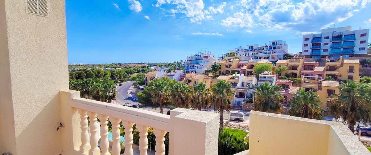Wiederverkauf - Villa - Orihuela - Villamartin