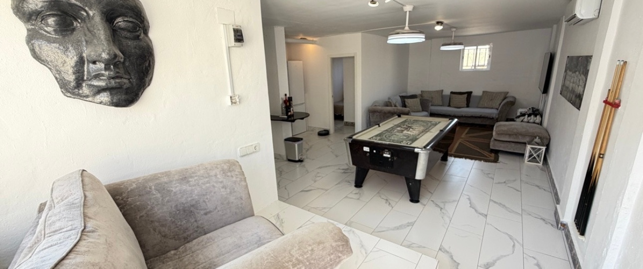 Wiederverkauf - Villa - Orihuela - Villamartin
