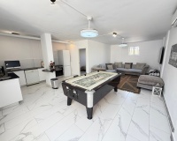 Wiederverkauf - Villa - Orihuela - Villamartin
