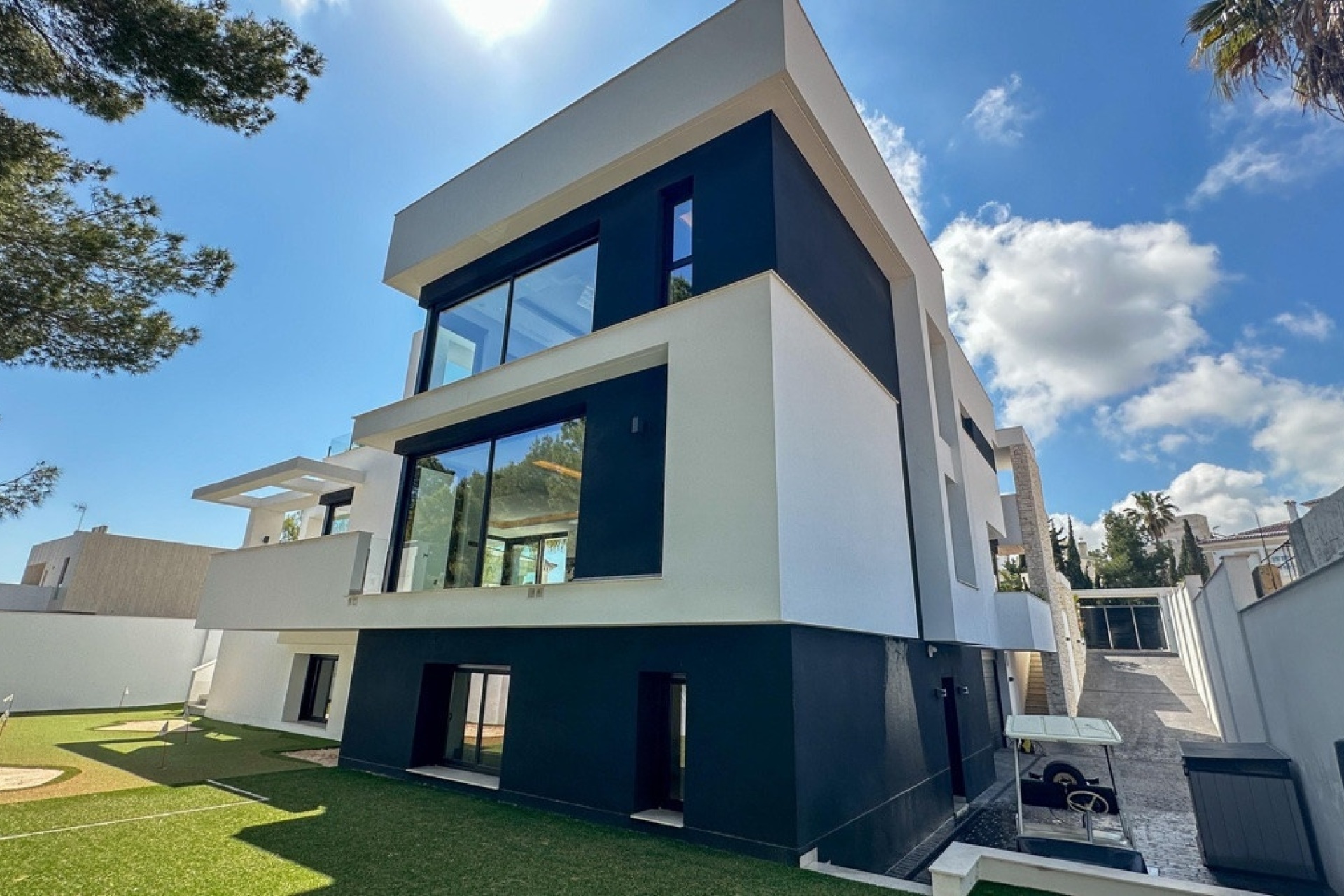 Wiederverkauf - Villa - Orihuela - Villamartin