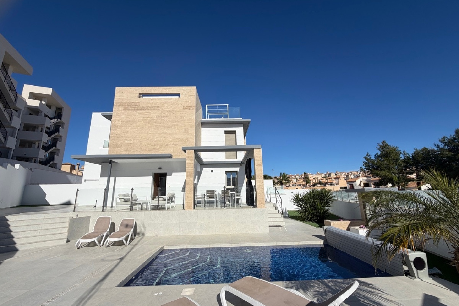 Wiederverkauf - Villa - Orihuela - Villamartin