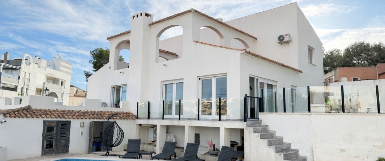 Wiederverkauf - Villa - Orihuela - Villamartin