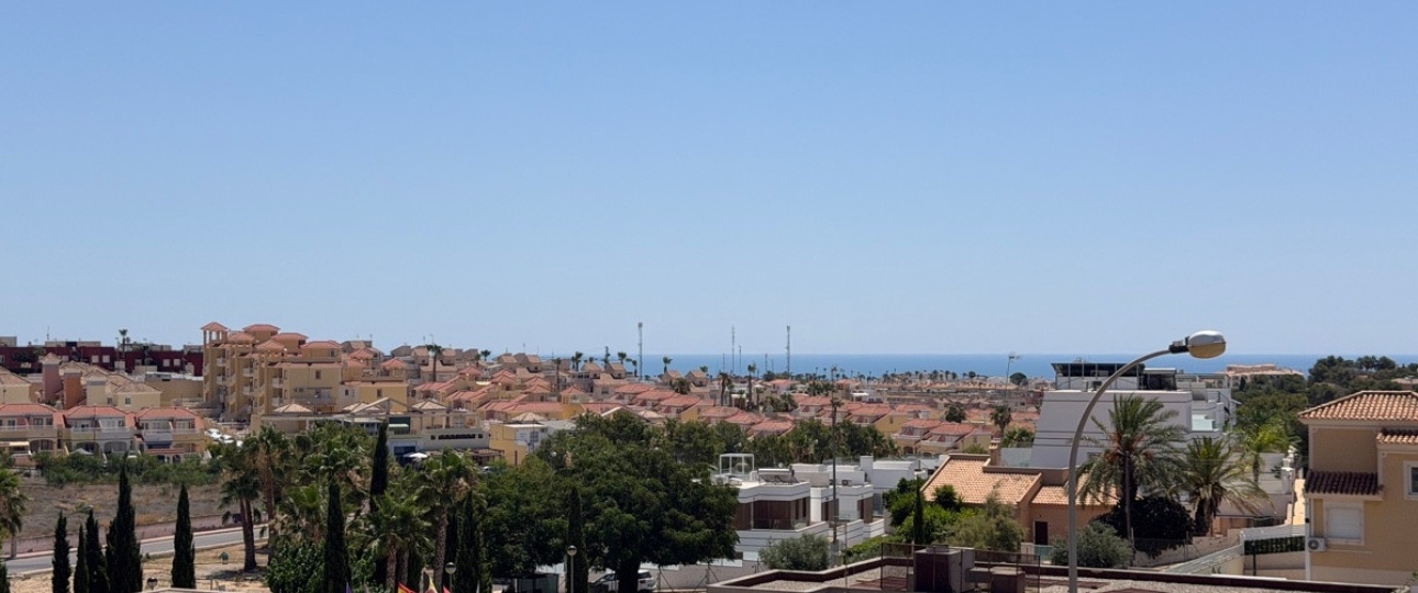 Wiederverkauf - Villa - Orihuela - Villamartin