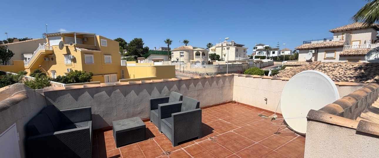 Wiederverkauf - Villa - Orihuela - Villamartin