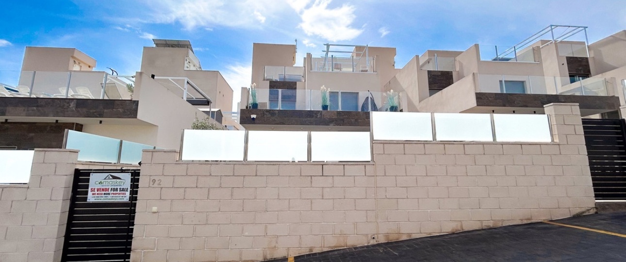 Wiederverkauf - Villa - Orihuela - Villamartin