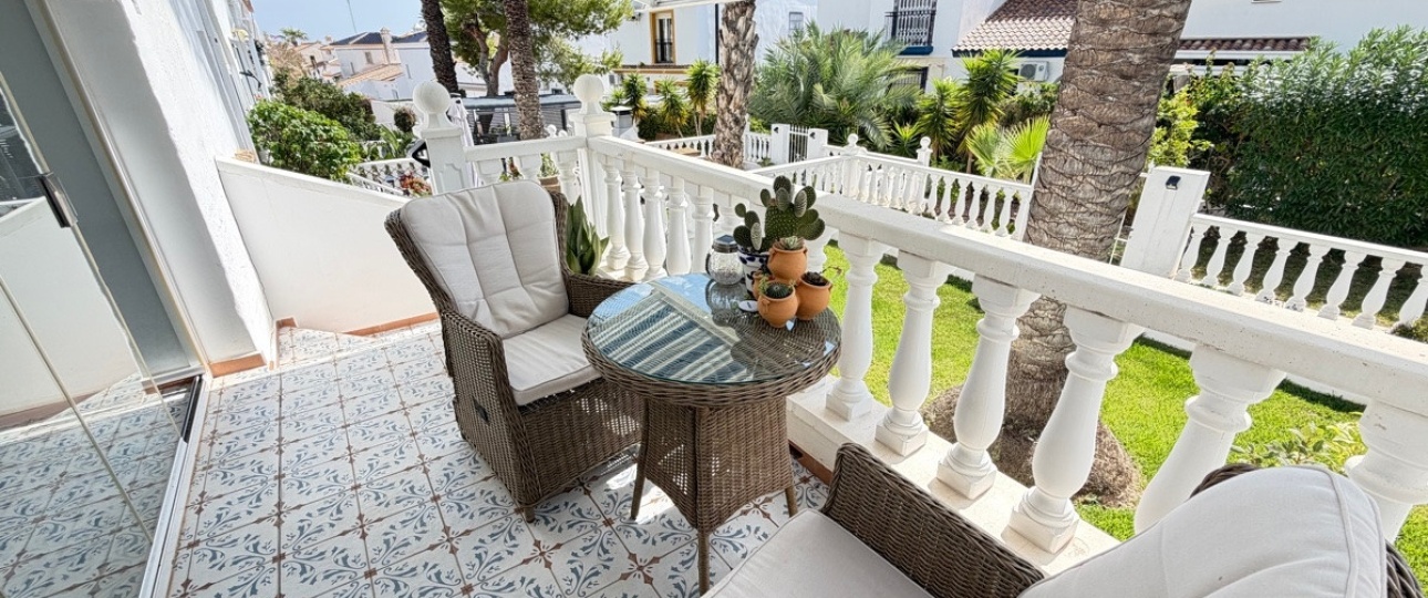 Wiederverkauf - Villa - Orihuela - Villamartin