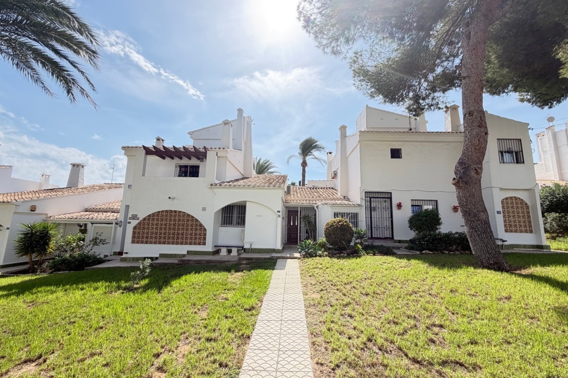 Wiederverkauf - Villa - Orihuela - Villamartin
