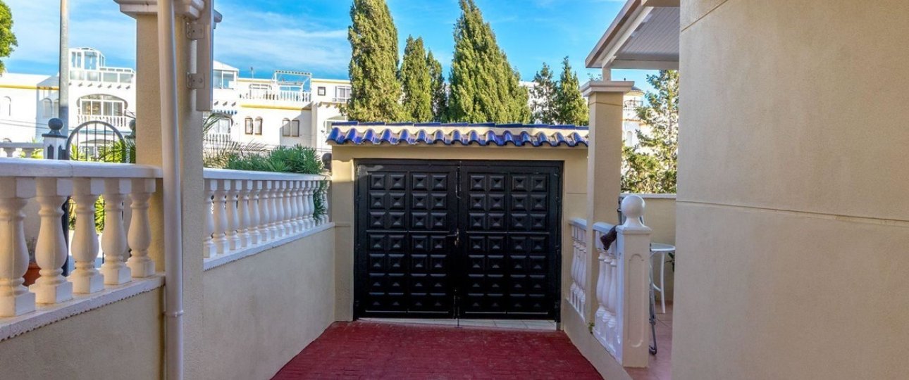 Wiederverkauf - Villa - Orihuela - Villamartin