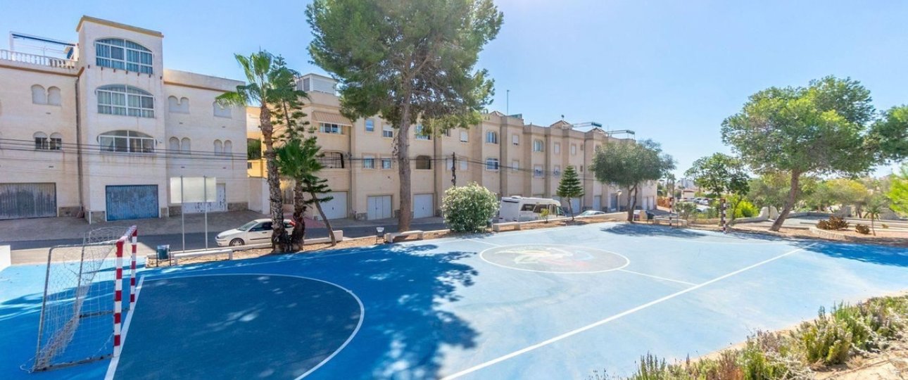 Wiederverkauf - Villa - Orihuela - Villamartin