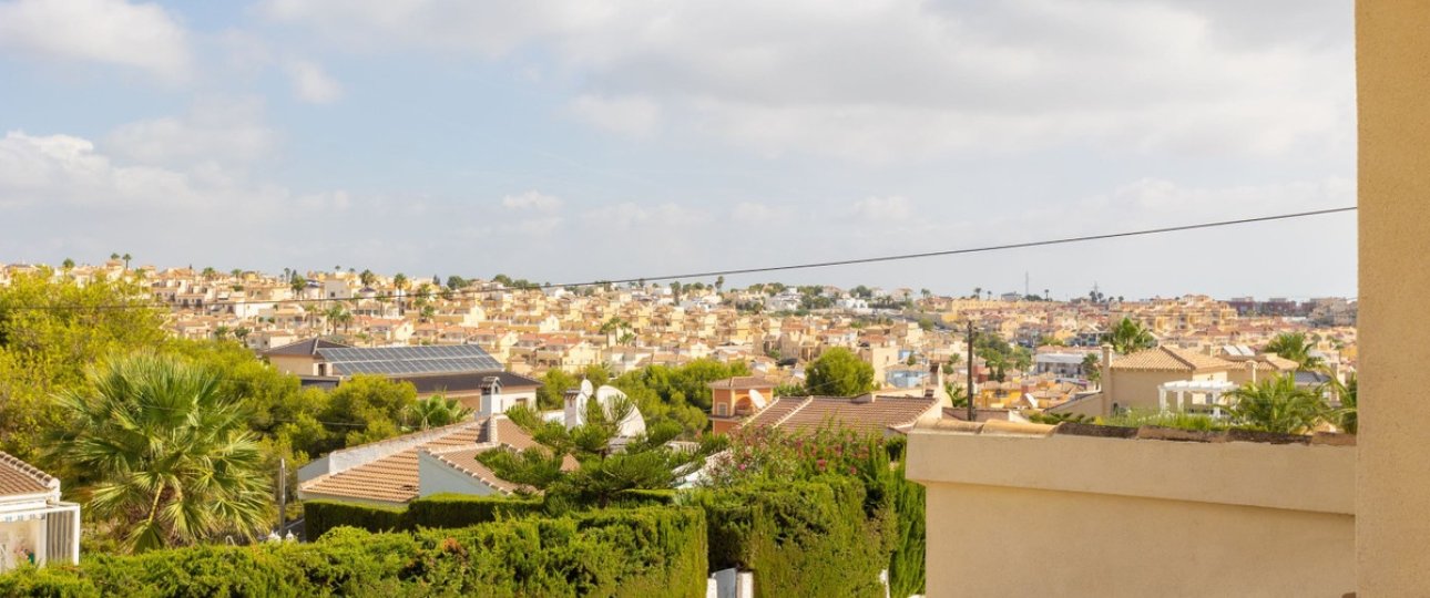 Wiederverkauf - Villa - Orihuela - Villamartin