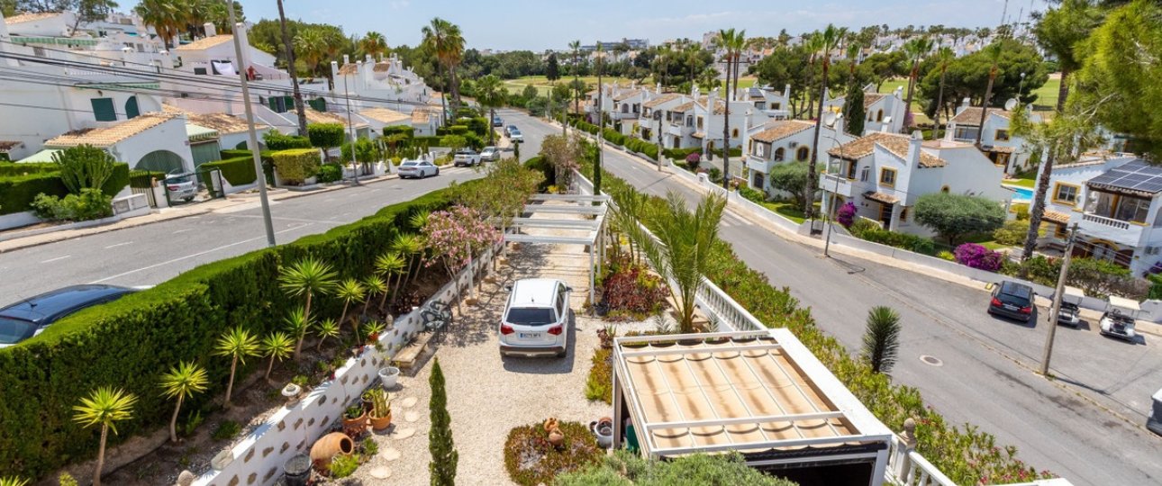 Wiederverkauf - Villa - Orihuela - Villamartin