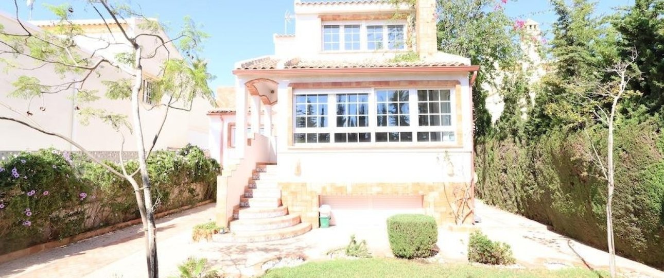 Wiederverkauf - Villa - Orihuela - Villamartin