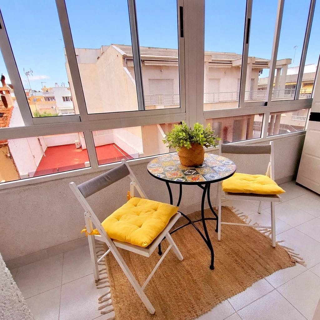 Appartement · Herverkoop - Torrevieja · Centro · Alicante · Spanje